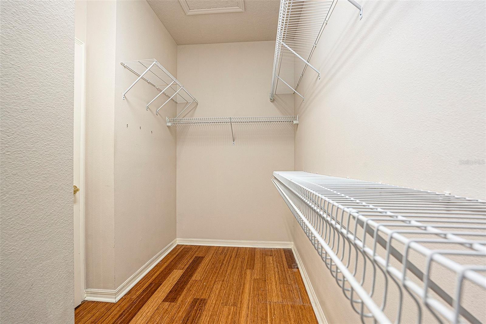 Image 16 of 24 For 17910 Timber View Street
