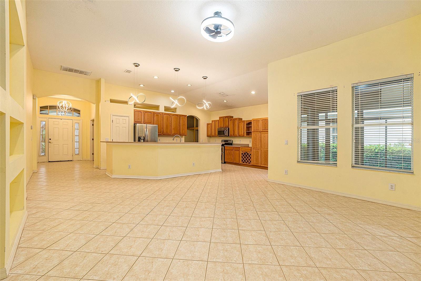 Image 6 of 24 For 17910 Timber View Street