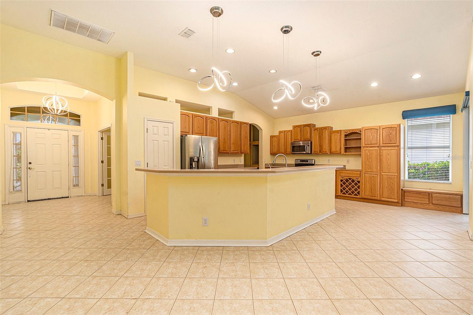 Image 7 of 24 For 17910 Timber View Street