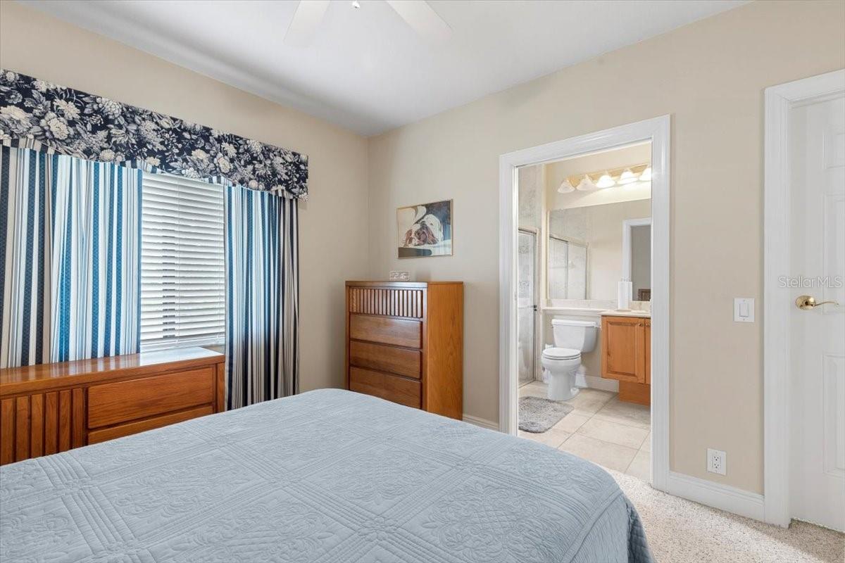 Image 46 of 65 For 16608 Livingston Avenue