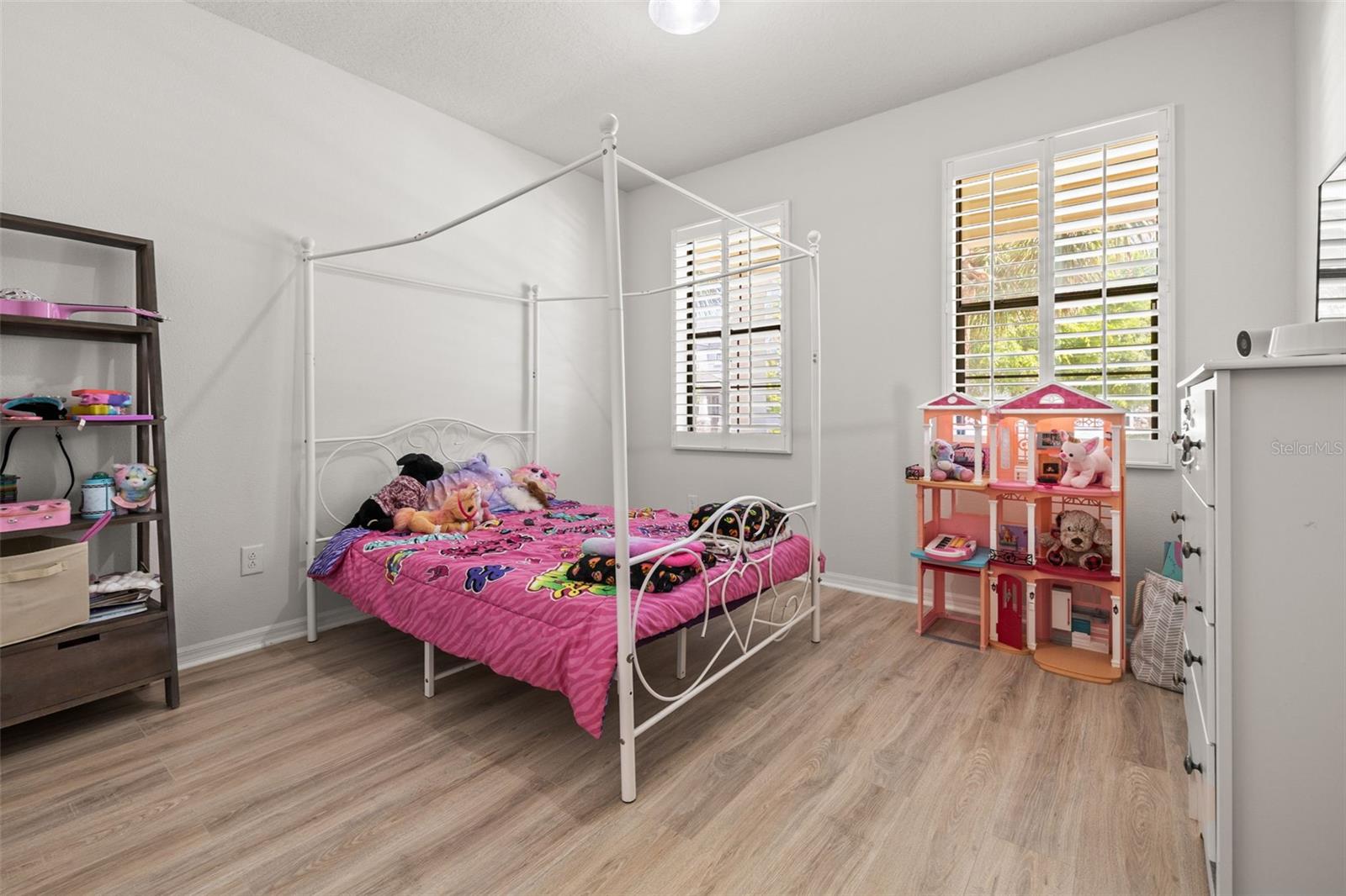 Image 16 of 41 For 12476 Tibbetts Street