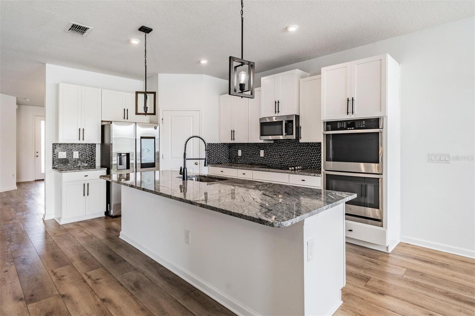 Image 18 of 55 For 8576 Broadstone Drive