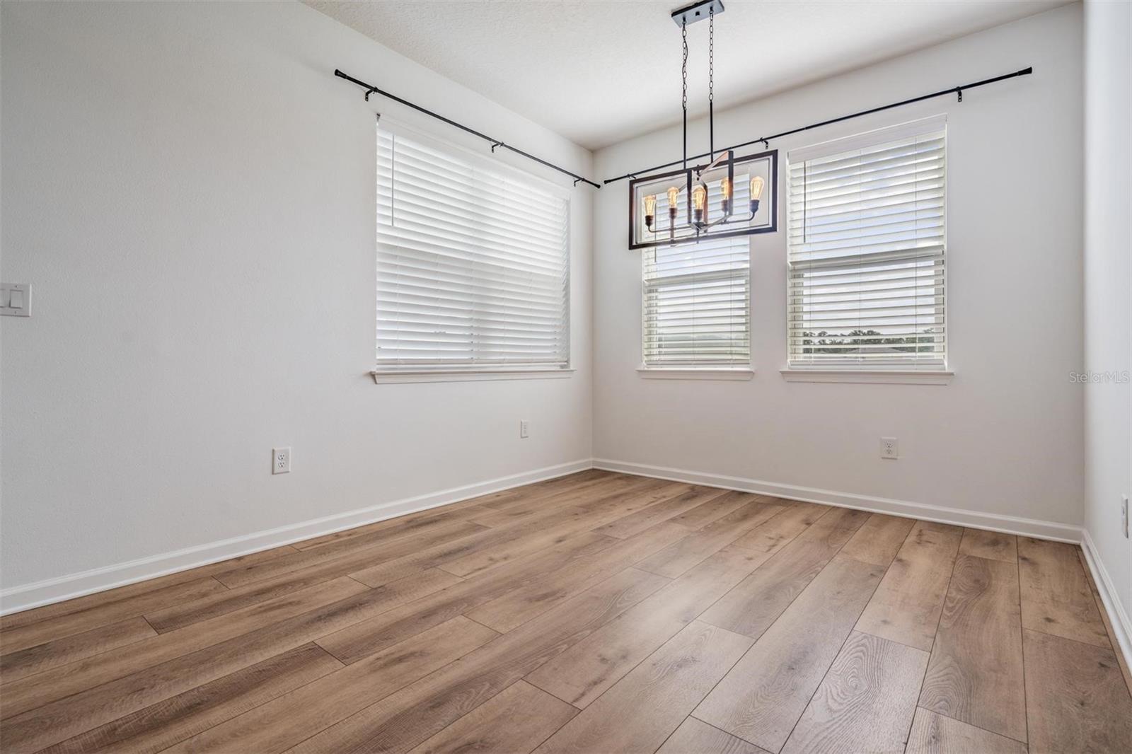 Image 23 of 55 For 8576 Broadstone Drive