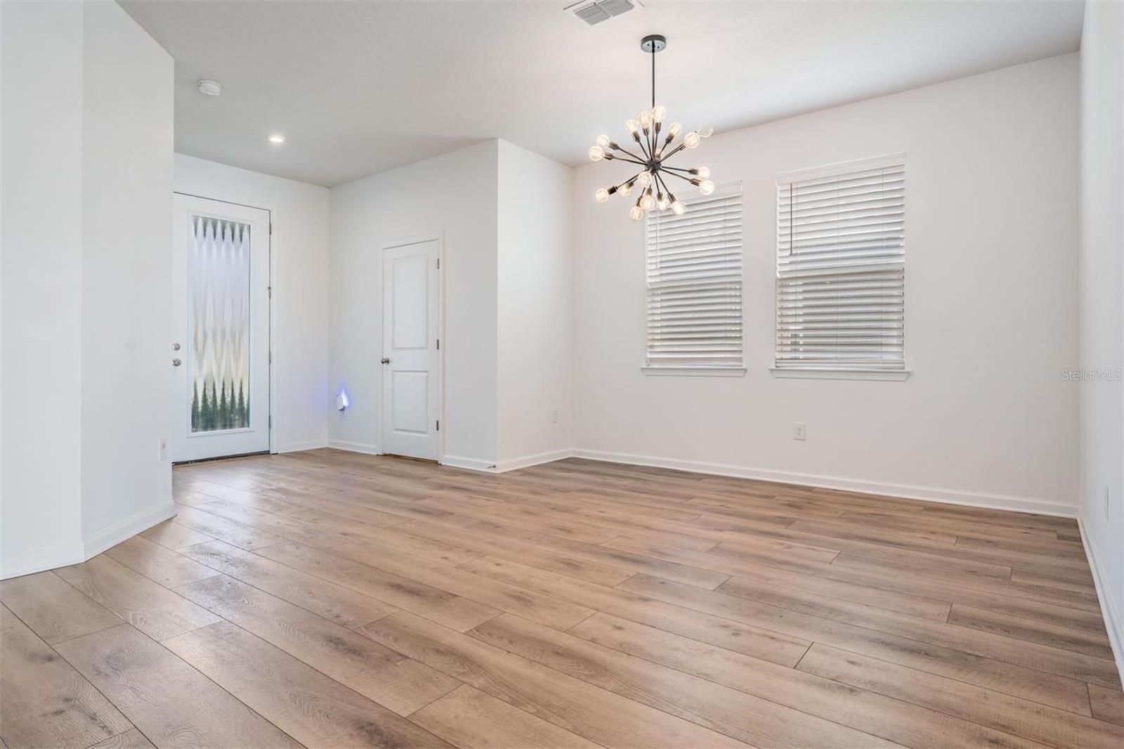 Image 7 of 55 For 8576 Broadstone Drive