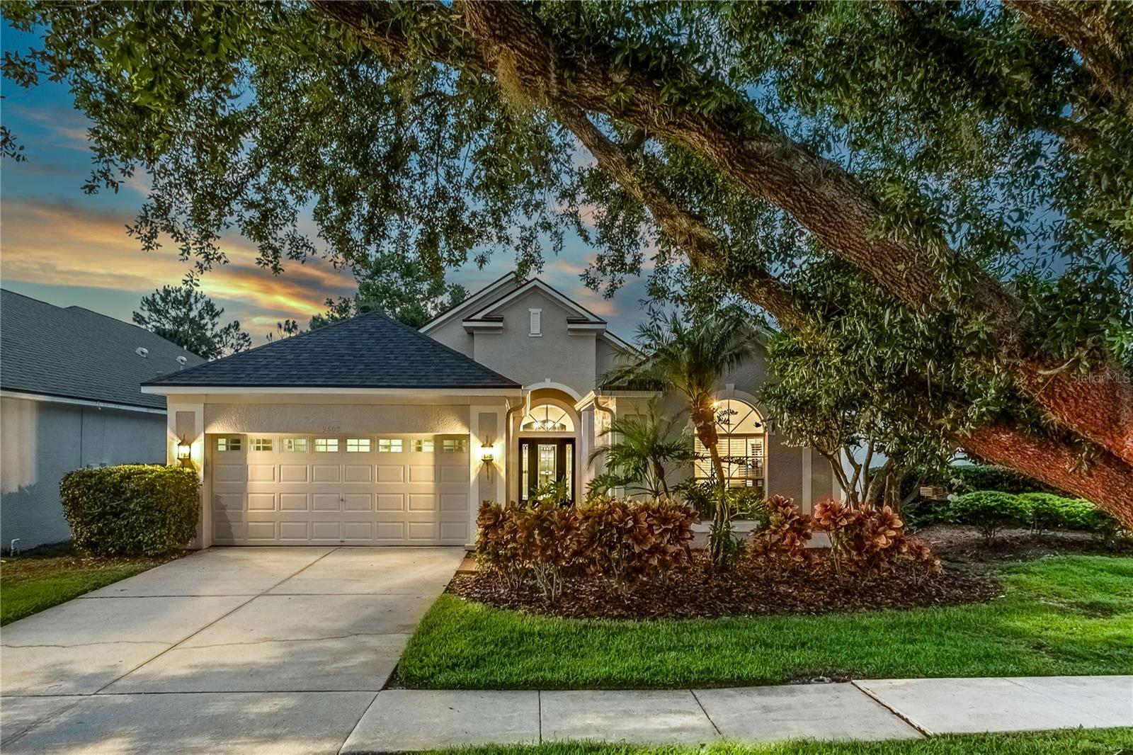 Details for 9608 Greenpointe Drive, TAMPA, FL 33626