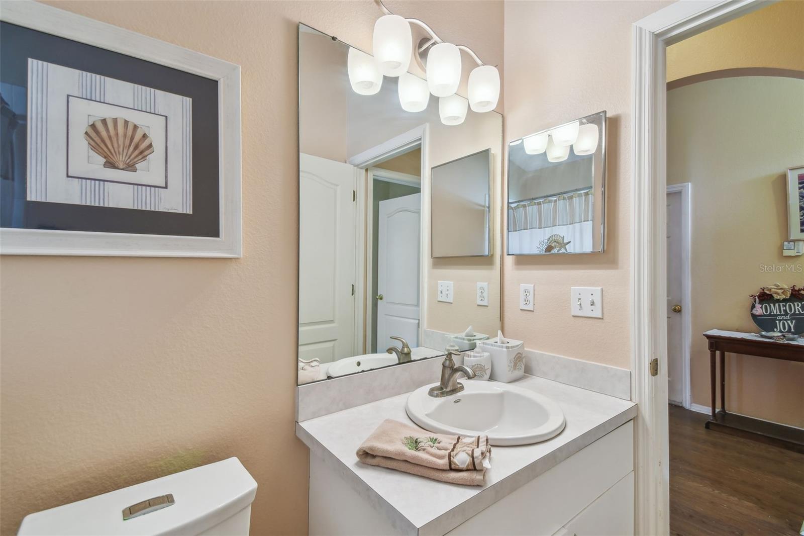 Image 21 of 32 For 630 Lake Cypress Circle