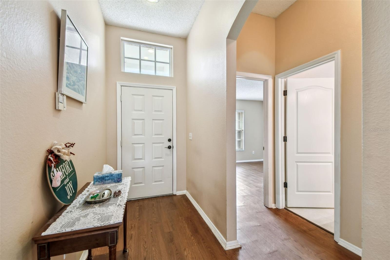 Image 6 of 32 For 630 Lake Cypress Circle