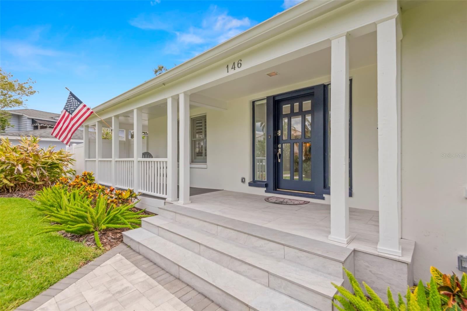 Image 2 of 61 For 146 26th Avenue Ne