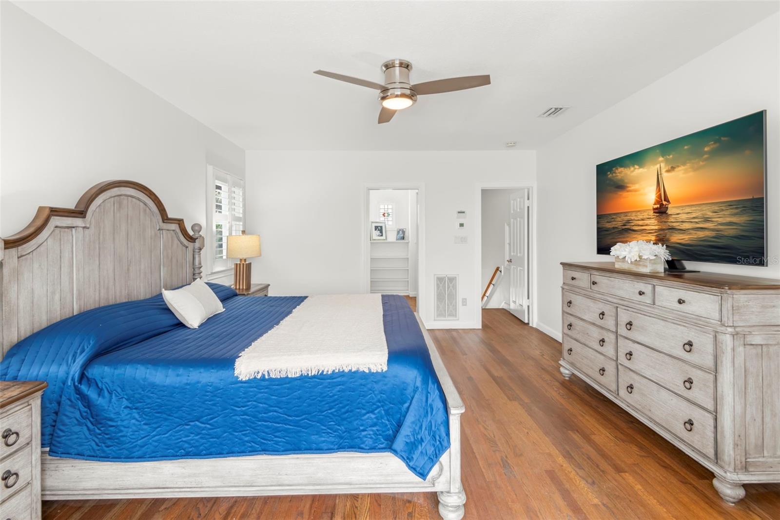 Image 34 of 61 For 146 26th Avenue Ne