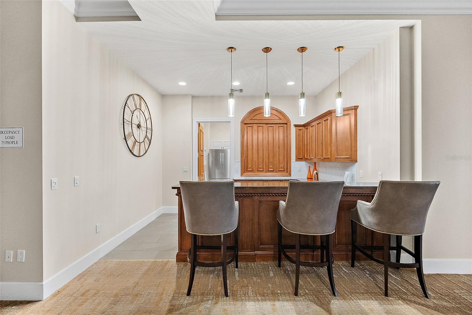 Listing photo id 53 for 100 Beach Drive Ne 301