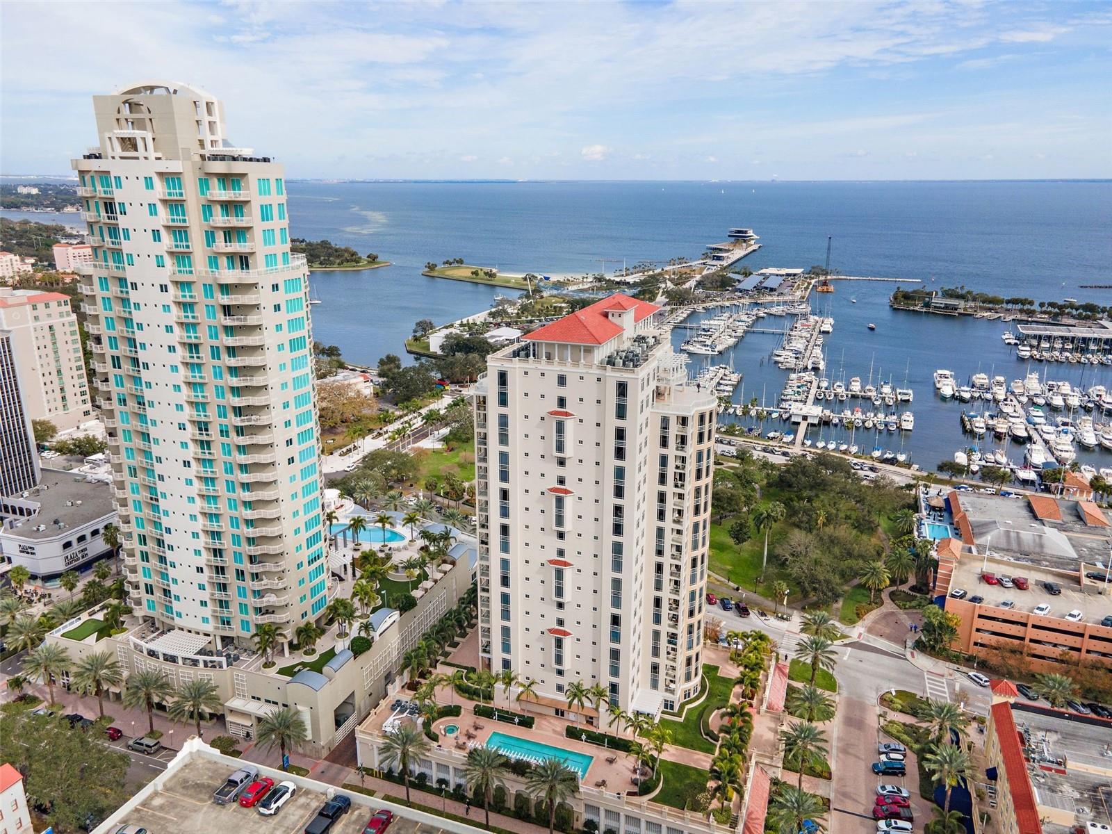 Listing photo id 63 for 100 Beach Drive Ne 301