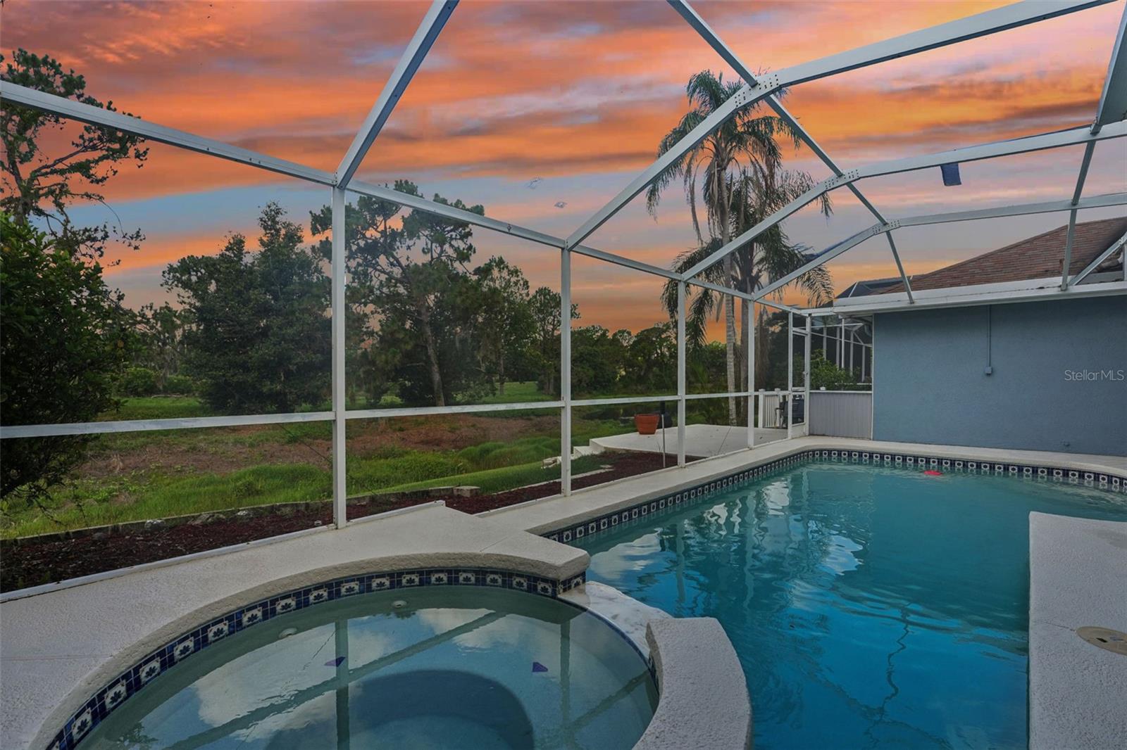 Image 2 of 36 For 18712 Forest Glen Court