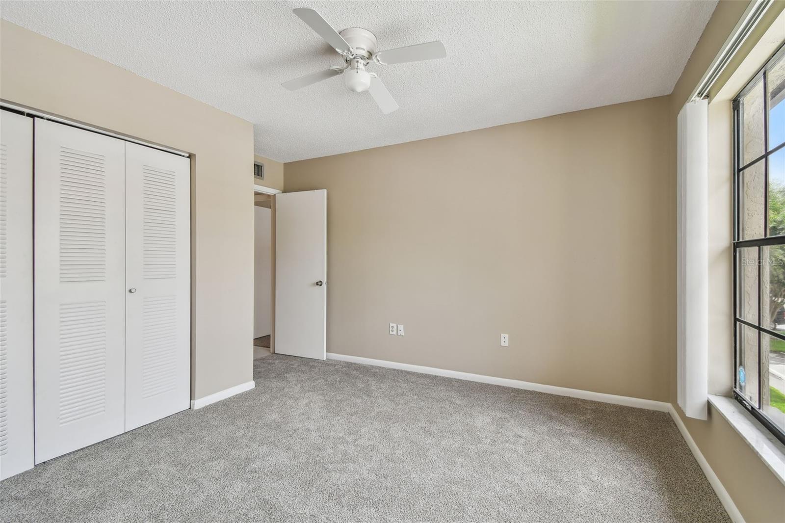 Image 21 of 30 For 3389 Crystal Court E J