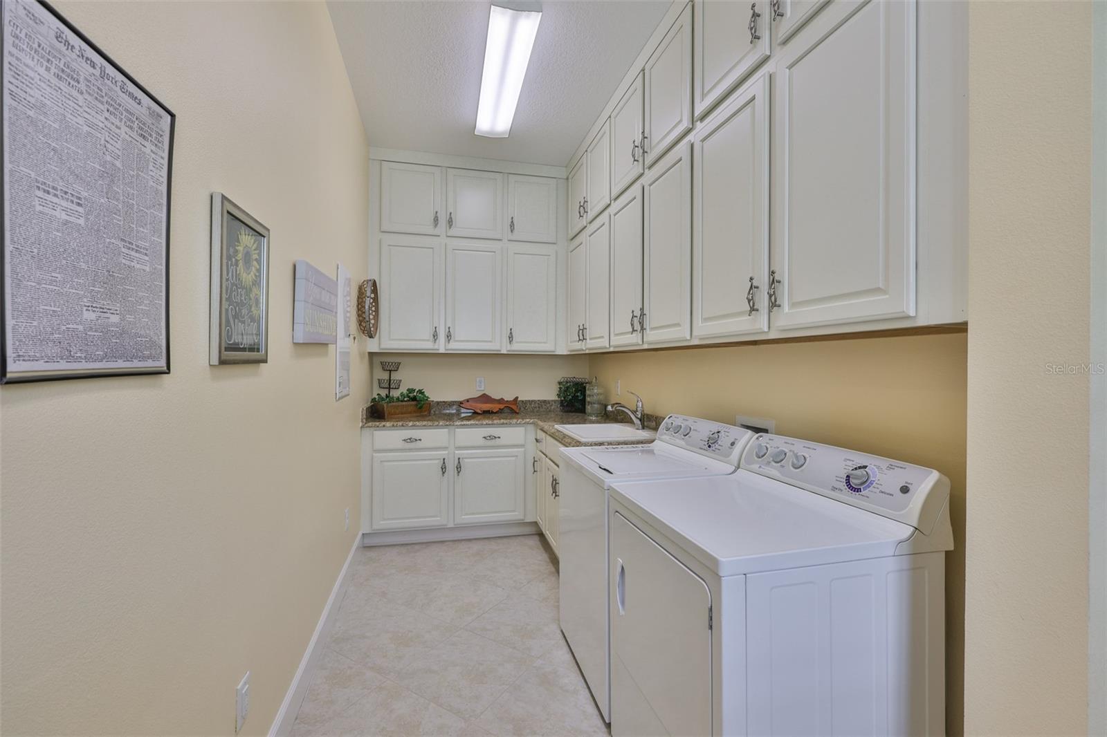 Image 13 of 49 For 1723 Pacific Dunes Drive