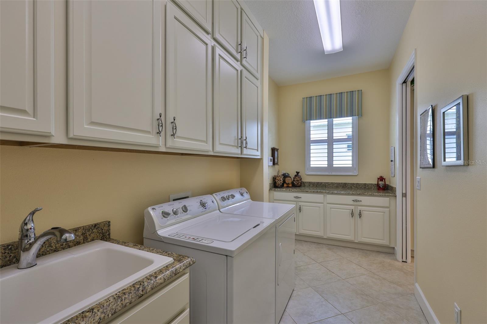 Image 14 of 49 For 1723 Pacific Dunes Drive
