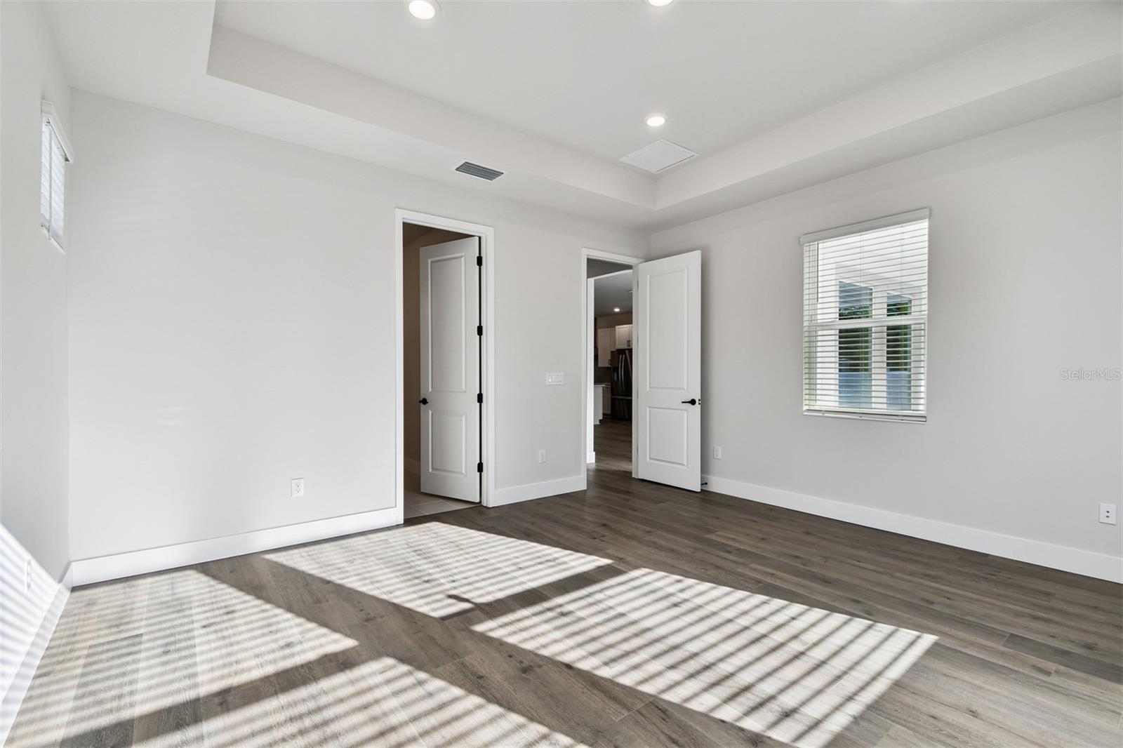 Image 19 of 38 For 3110 19th Street N