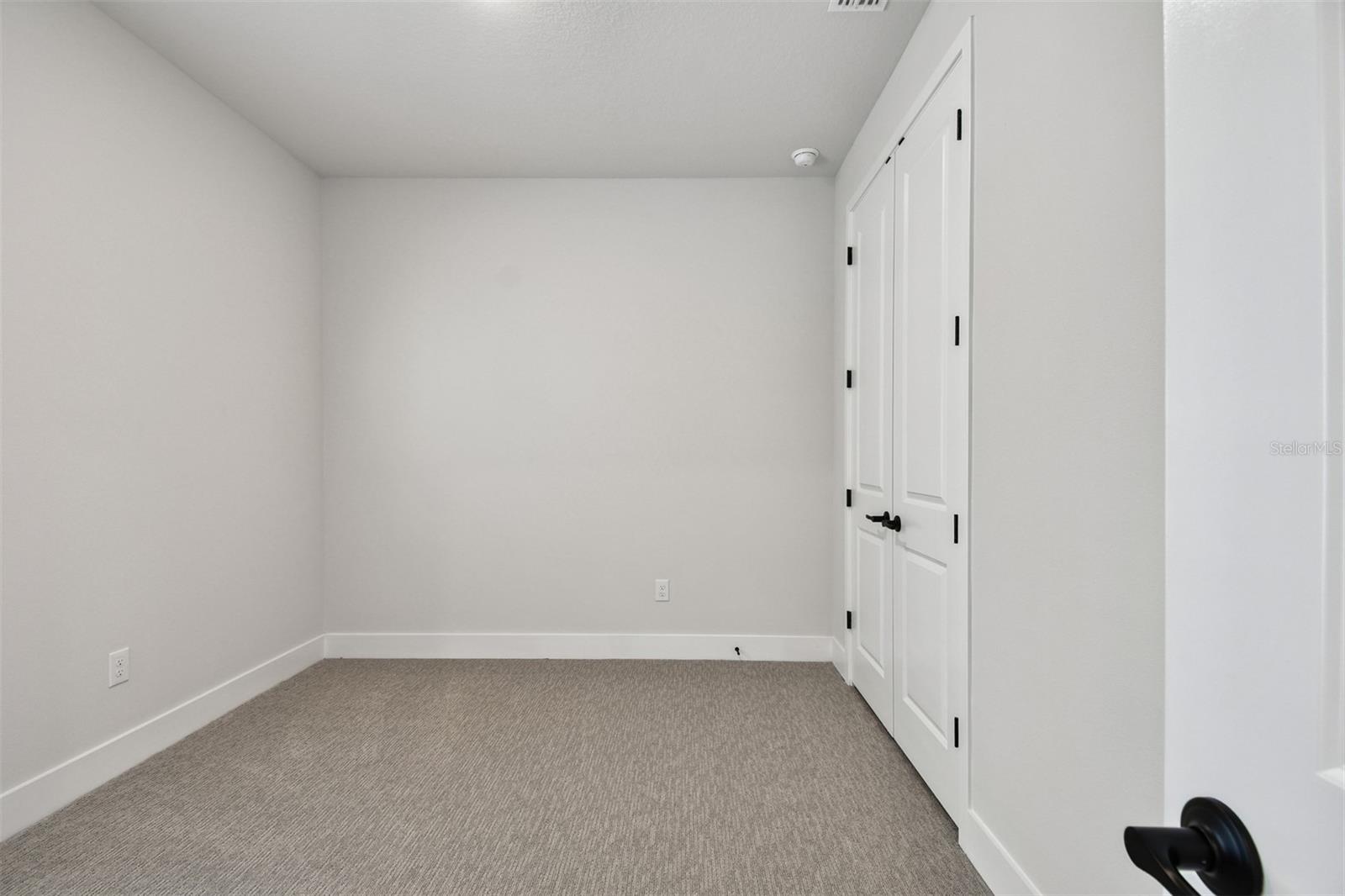 Image 28 of 38 For 3110 19th Street N