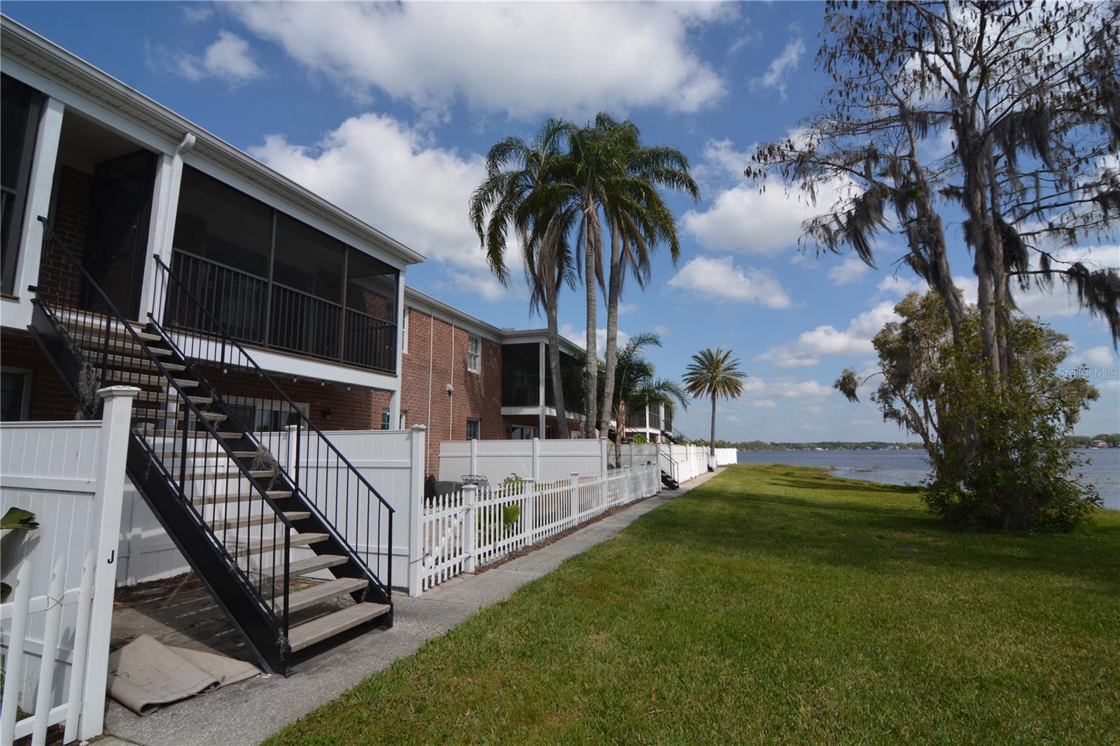 Listing photo id 29 for 13758 Orange Sunset Drive 202