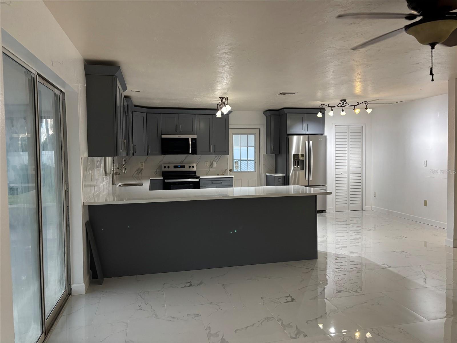 Image 3 of 7 For 6820 26th Street W