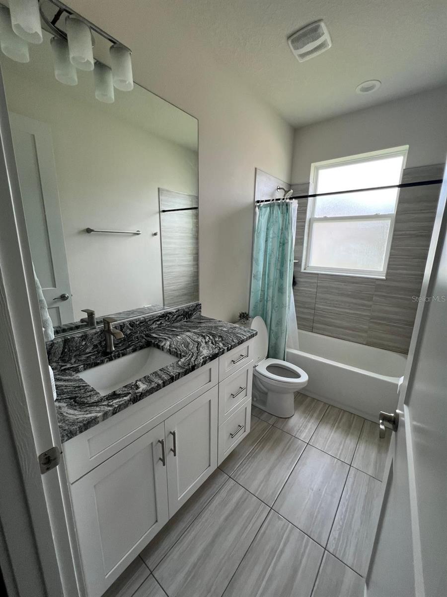 Image 8 of 11 For 2065 Paragon Circle W