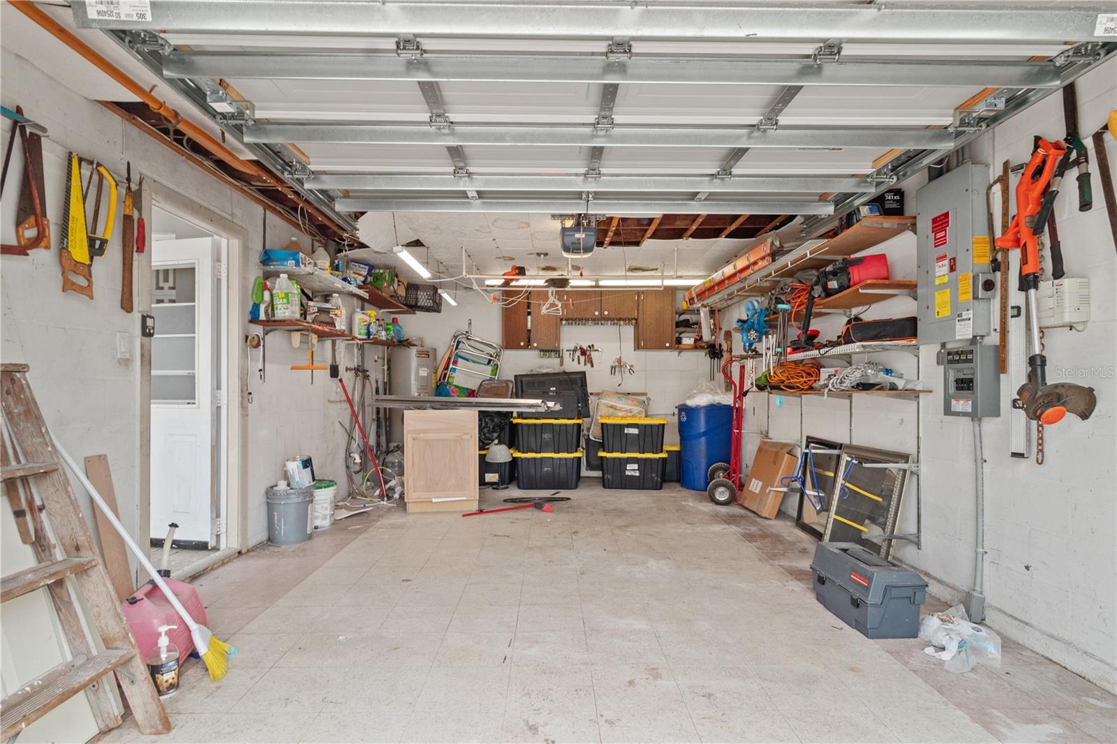 Image 30 of 40 For 4931 Pelican Dr