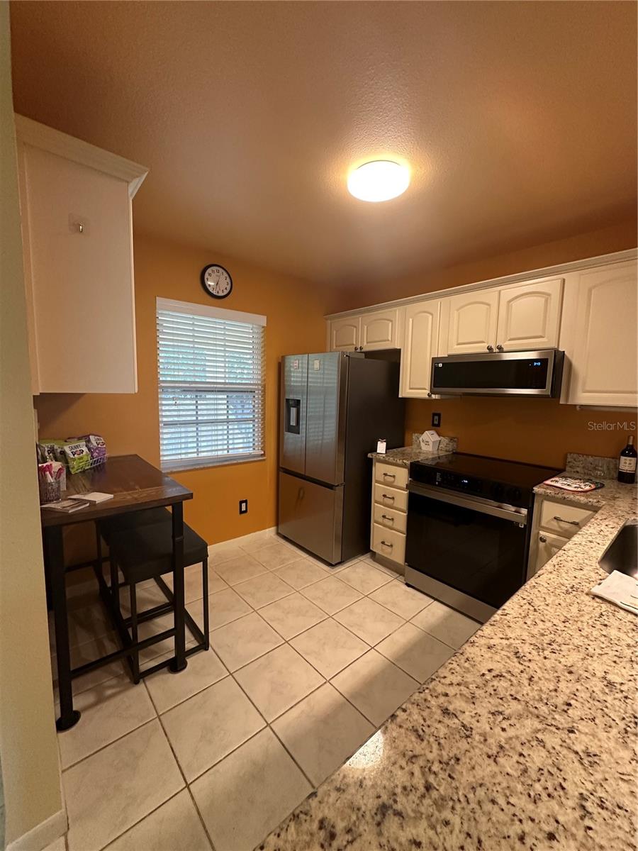 Image 10 of 49 For 1408 Millstream Lane 206