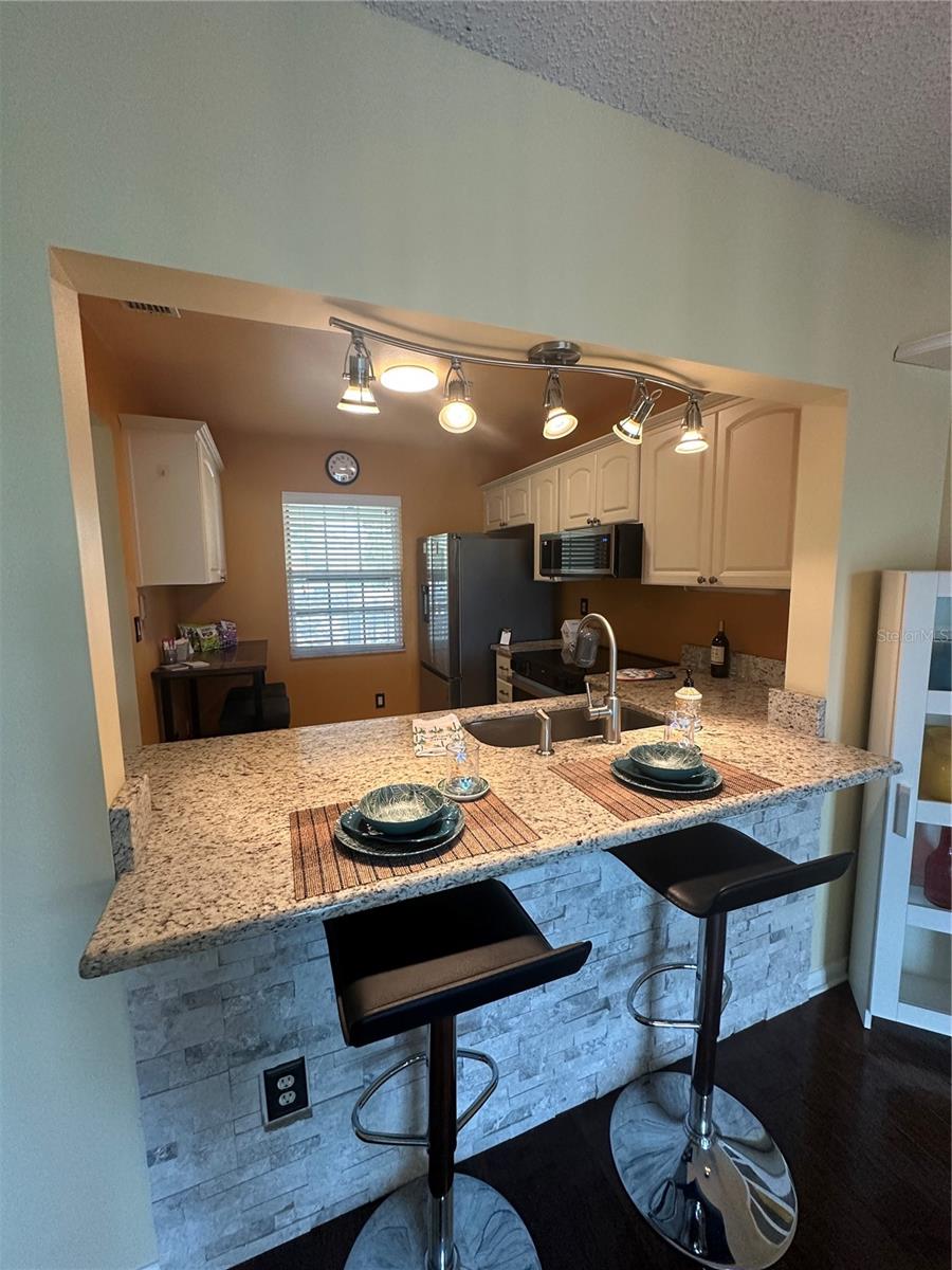 Image 13 of 49 For 1408 Millstream Lane 206