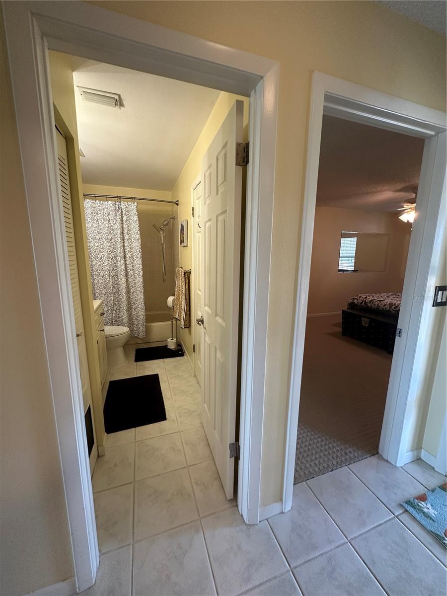 Image 20 of 49 For 1408 Millstream Lane 206