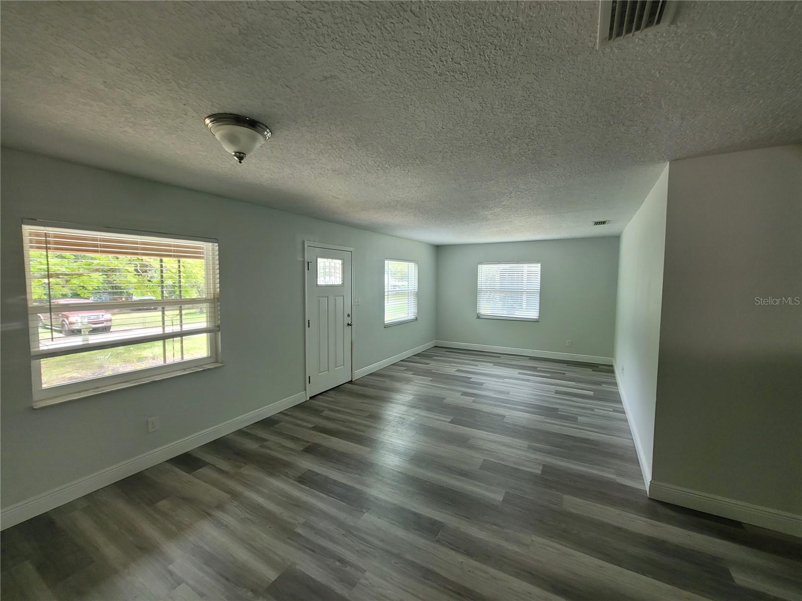 Image 3 of 19 For 21352 Lehouier Drive