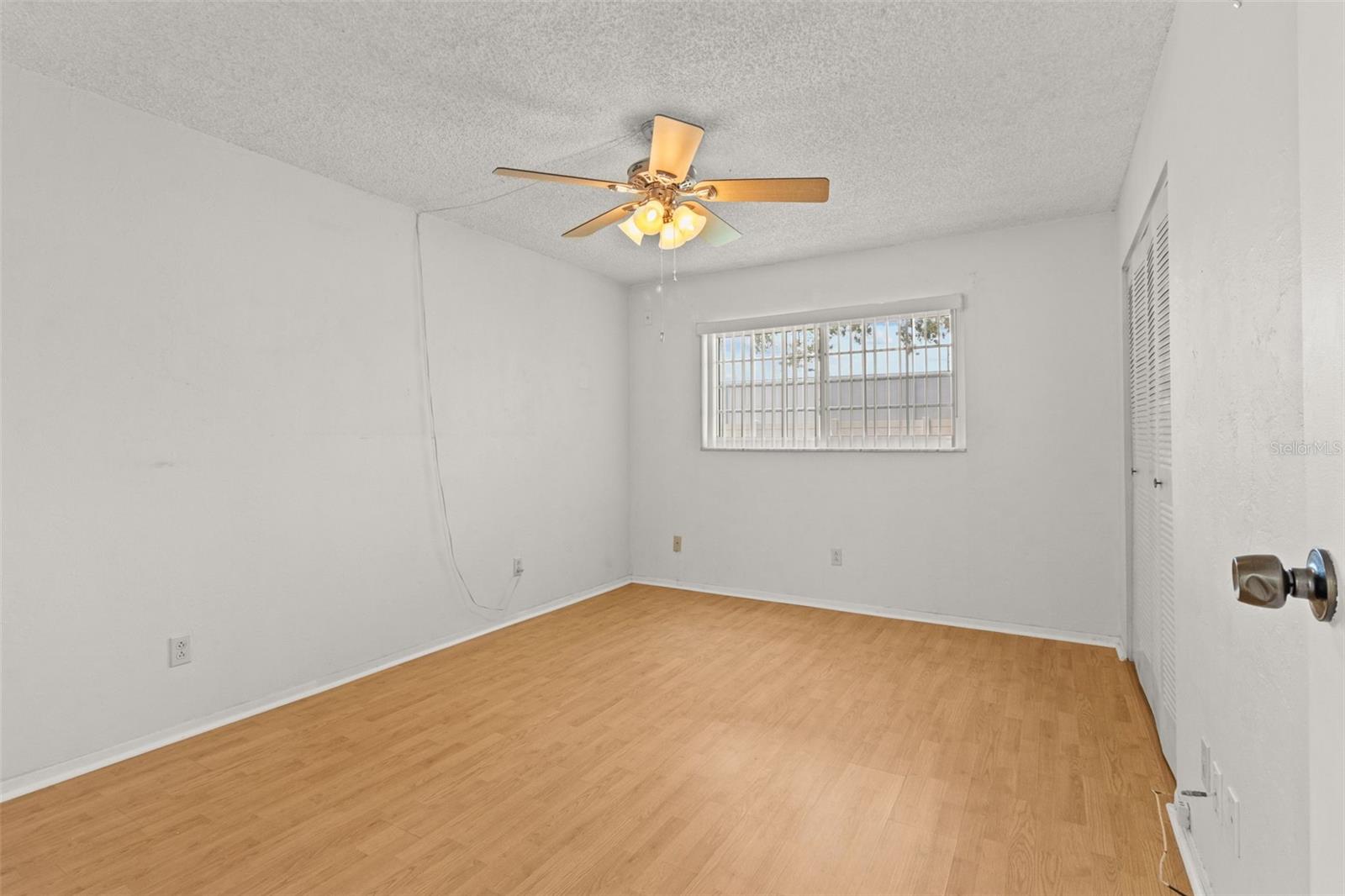 Image 12 of 35 For 4500 Bay Drive 106