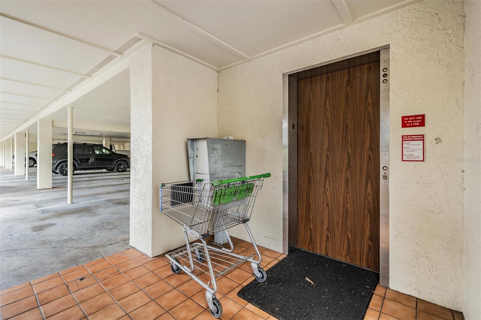 Image 24 of 32 For 340 Causeway Boulevard 105