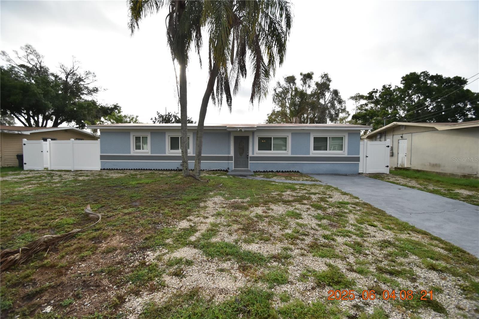 Details for 417 Country Club Drive, OLDSMAR, FL 34677