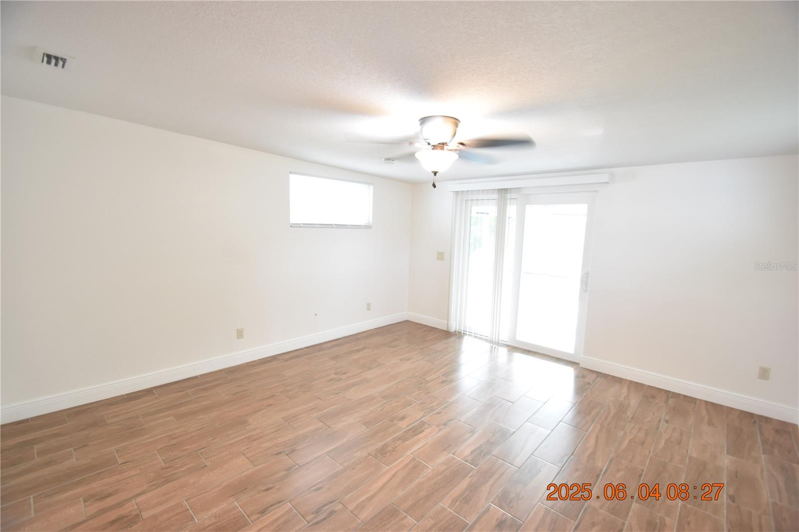 Image 19 of 42 For 417 Country Club Drive