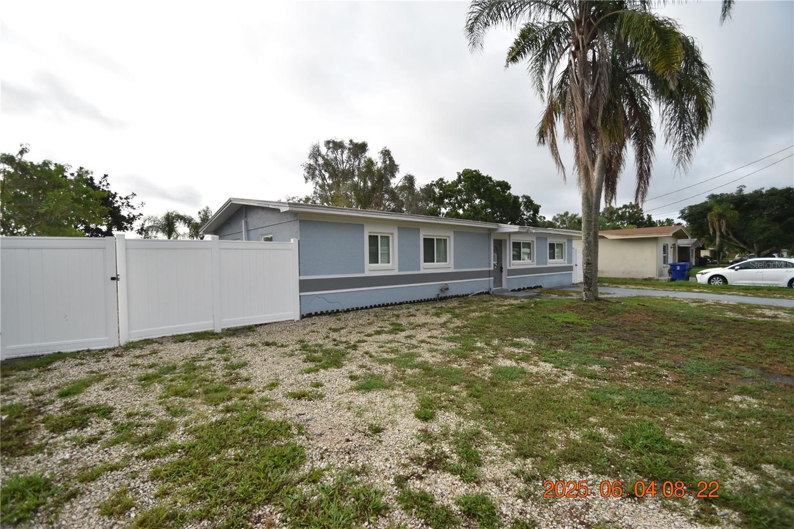 Image 3 of 42 For 417 Country Club Drive