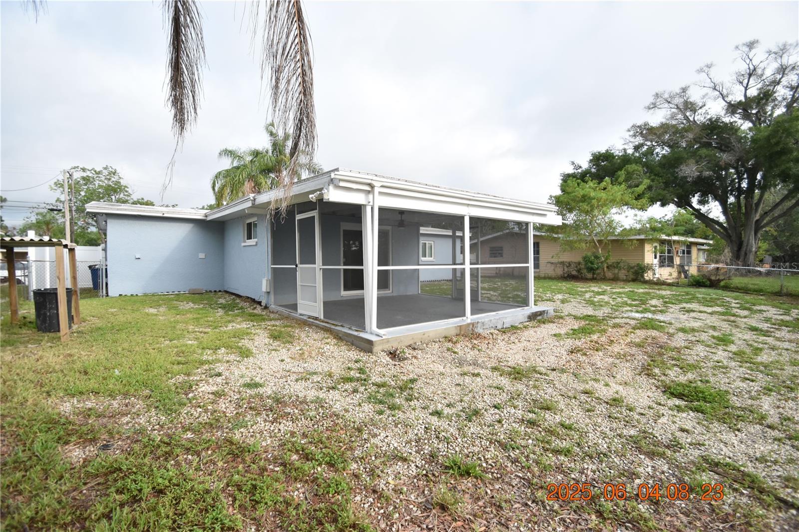 Image 4 of 42 For 417 Country Club Drive