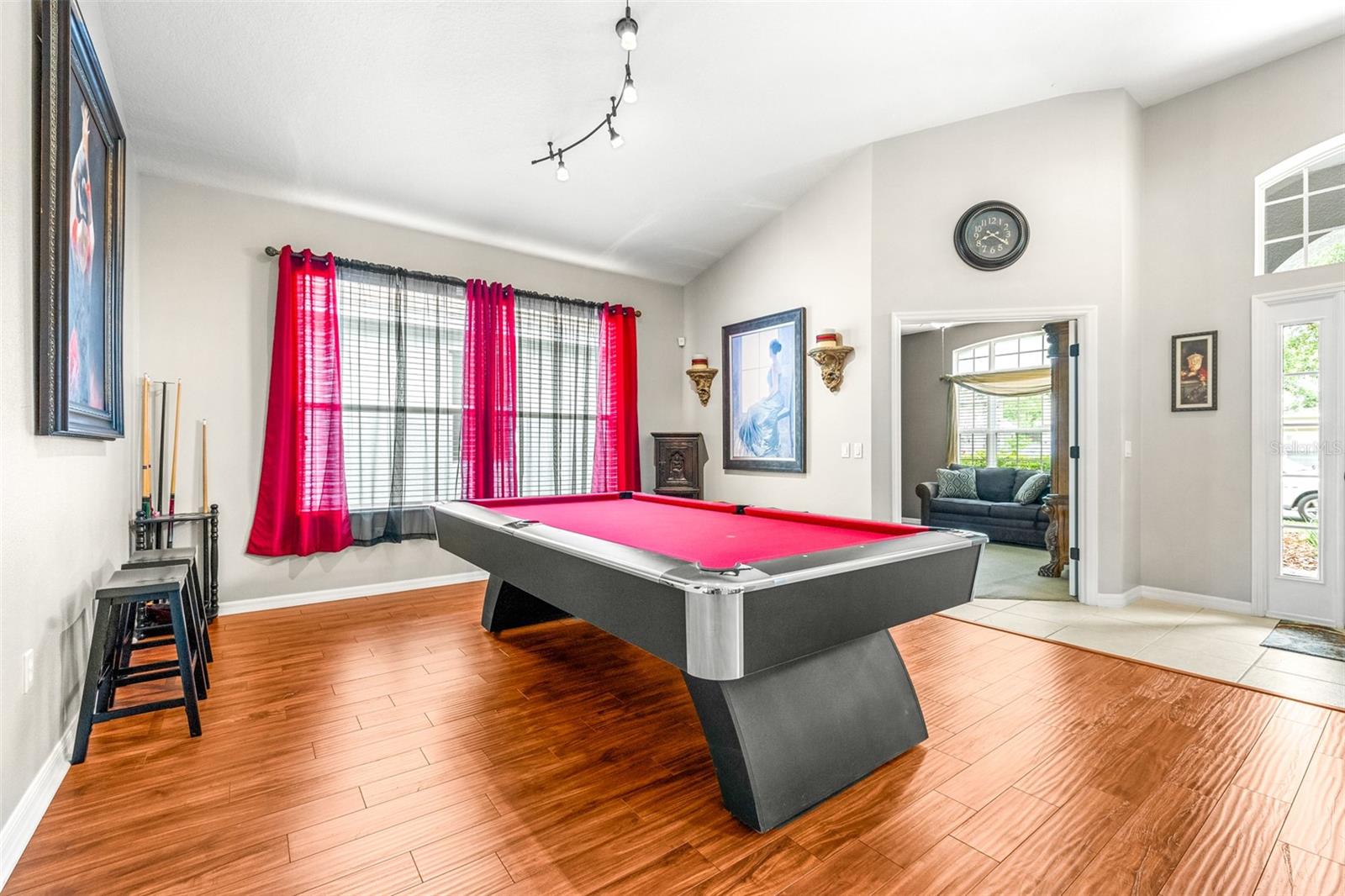 Image 11 of 71 For 8814 River Road