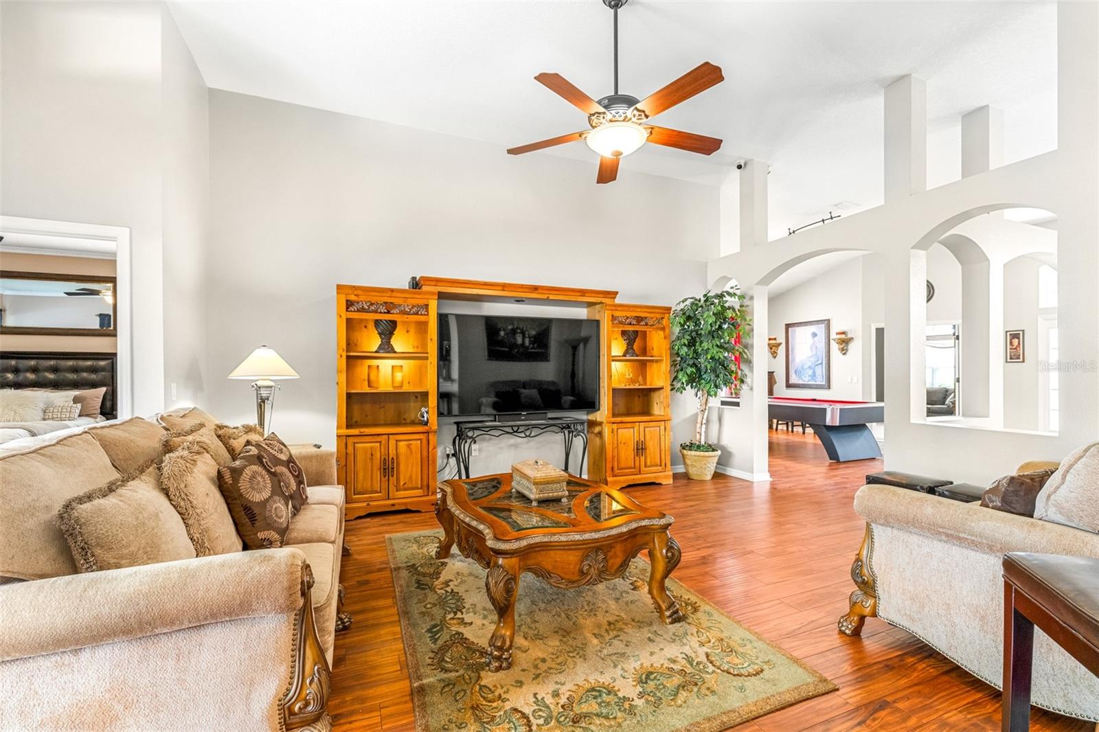 Image 18 of 71 For 8814 River Road