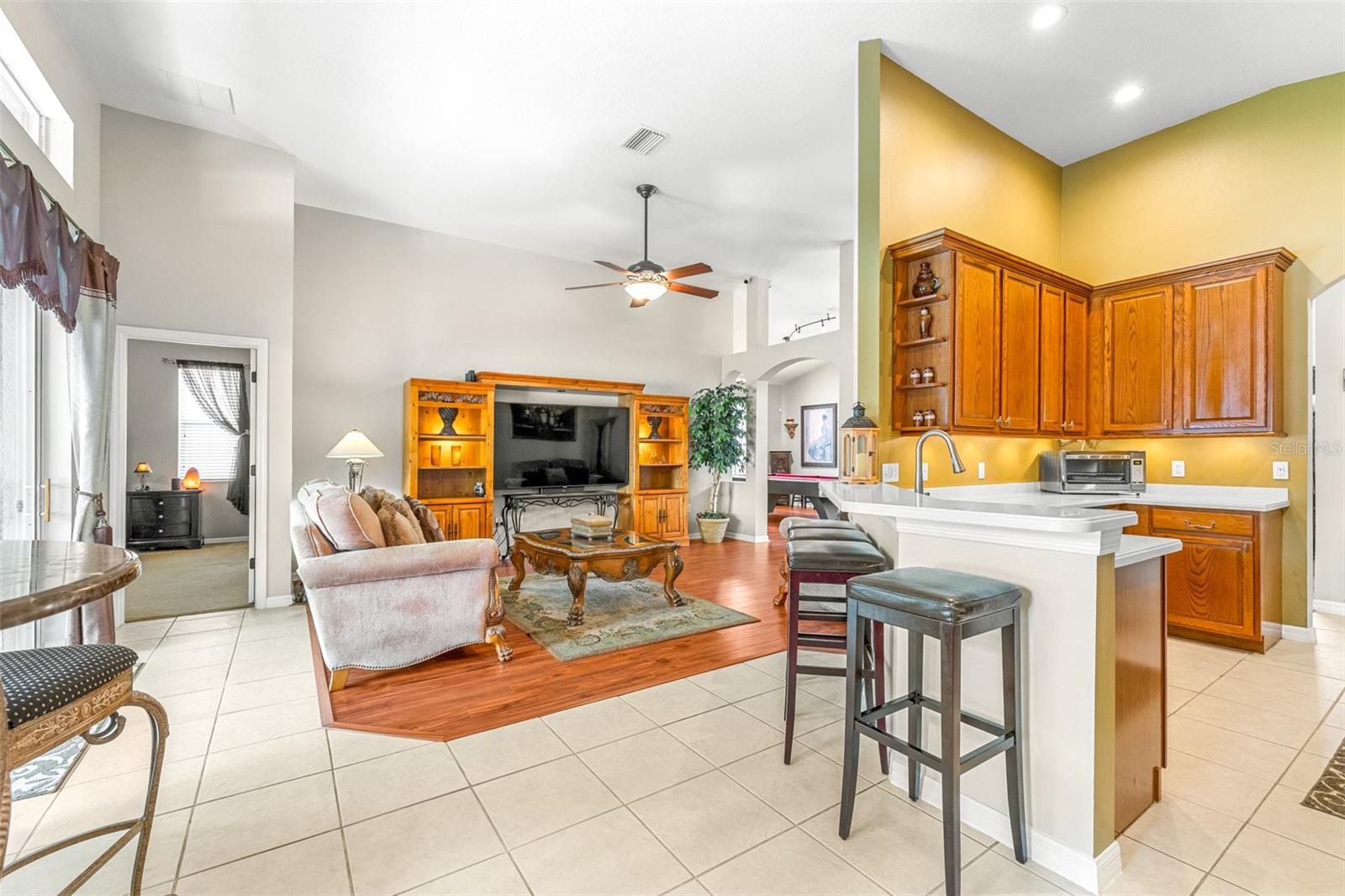 Image 4 of 71 For 8814 River Road