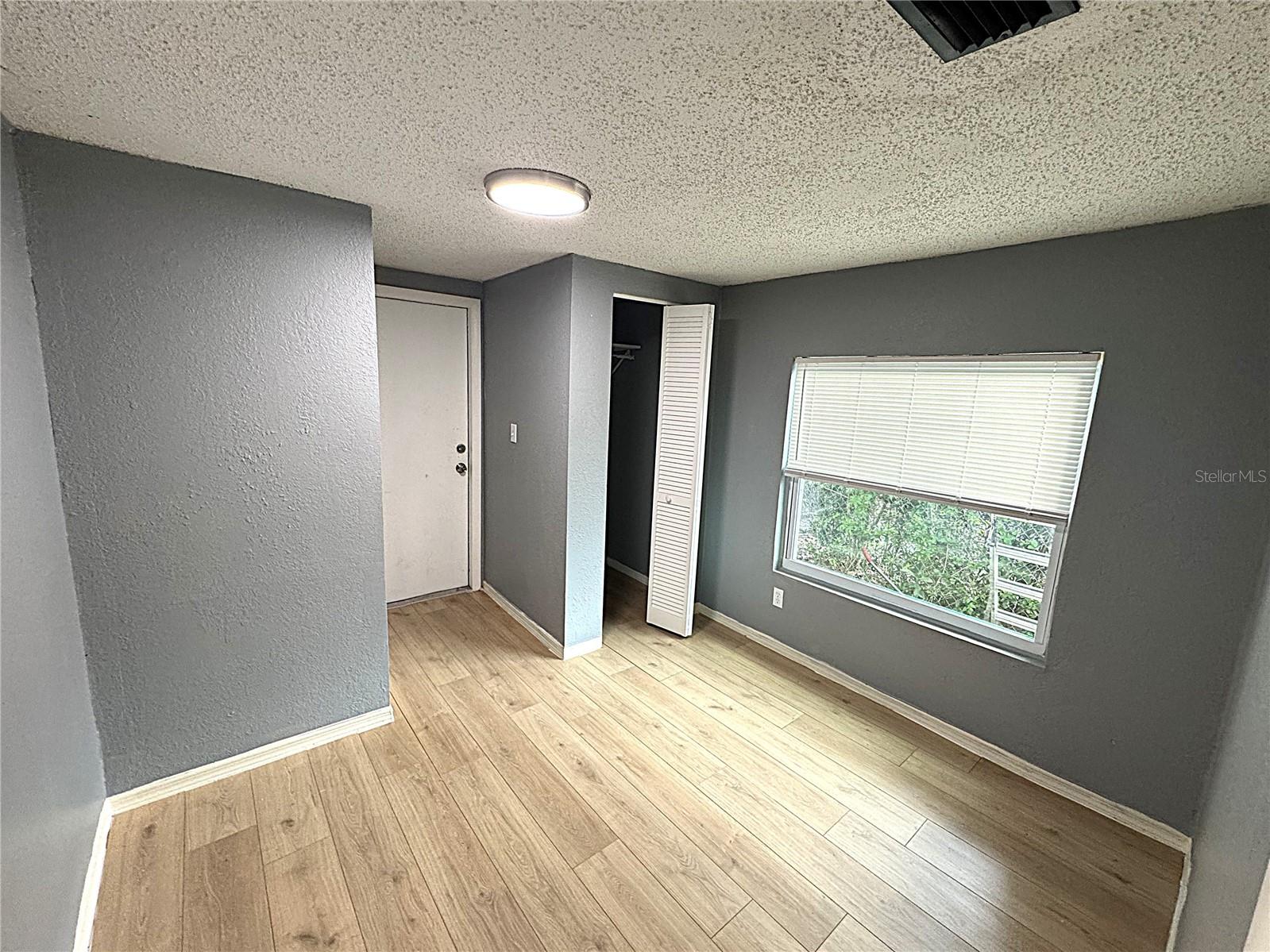 Image 10 of 14 For 206 9th Street