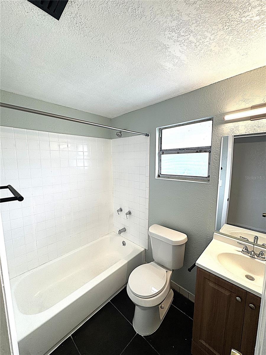 Image 9 of 14 For 206 9th Street