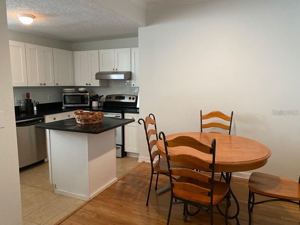 Image 6 of 14 For 501 Knights Run Avenue 2218