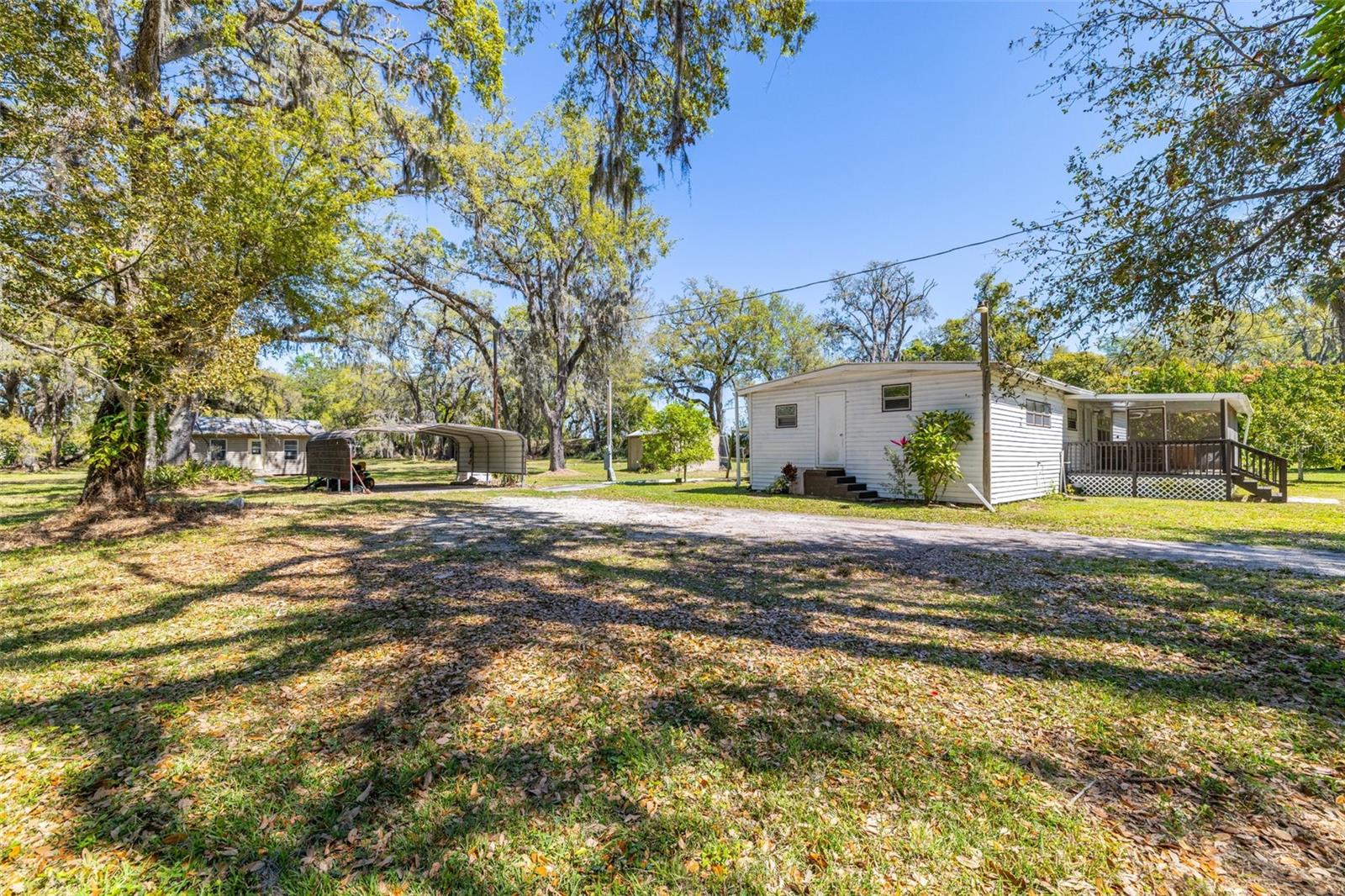 Image 13 of 46 For 11336 Russell Drive