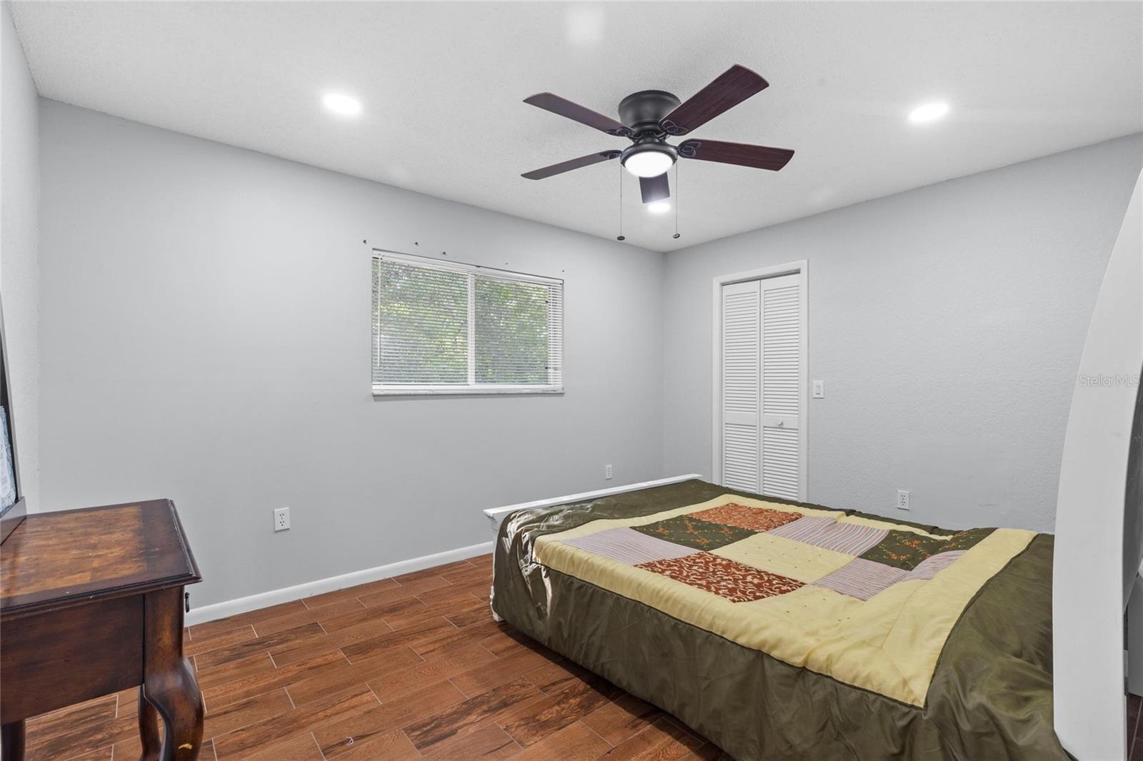 Image 24 of 37 For 10446 Baylor Drive