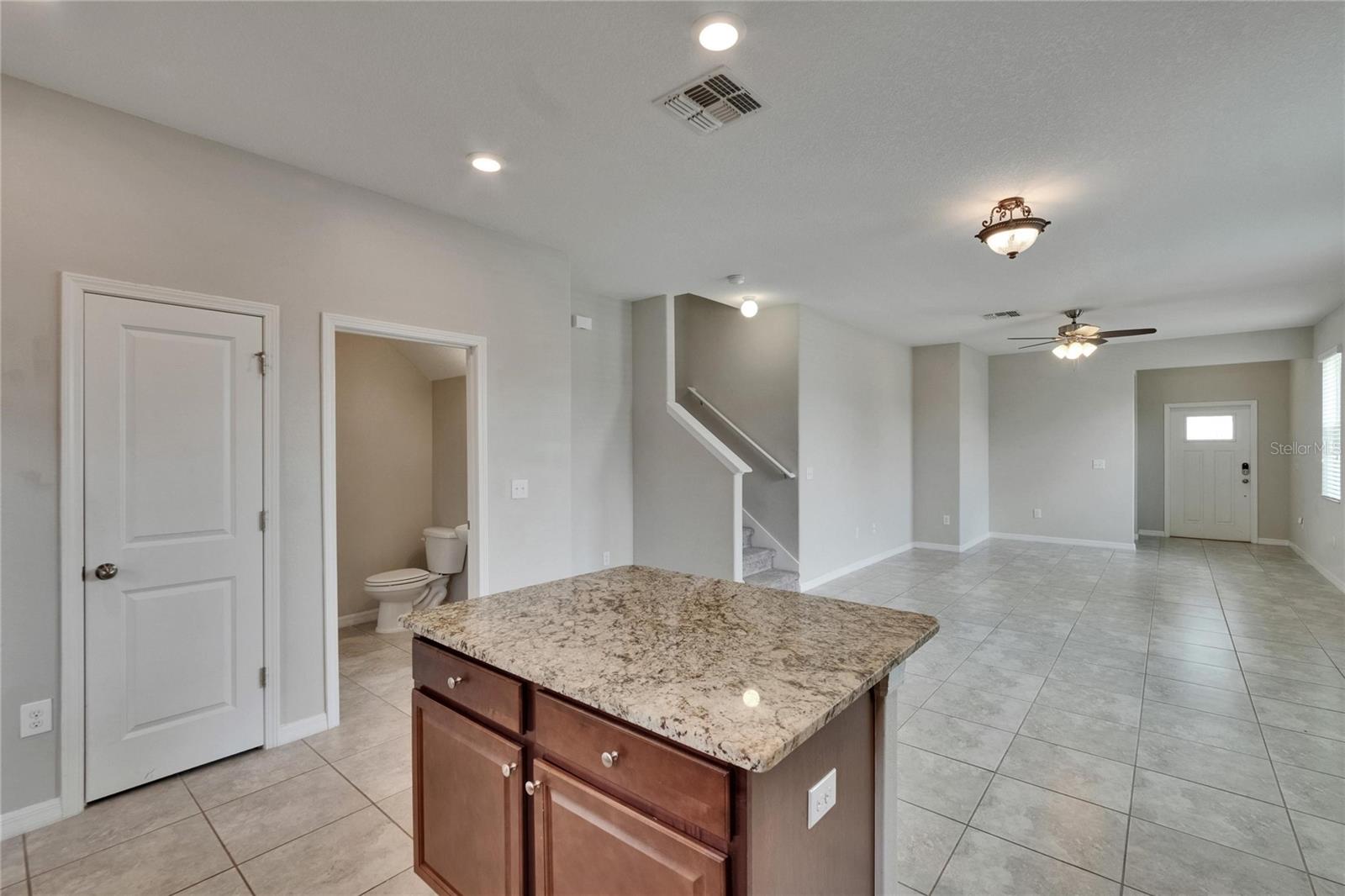 Image 10 of 41 For 7325 Parkshore Drive
