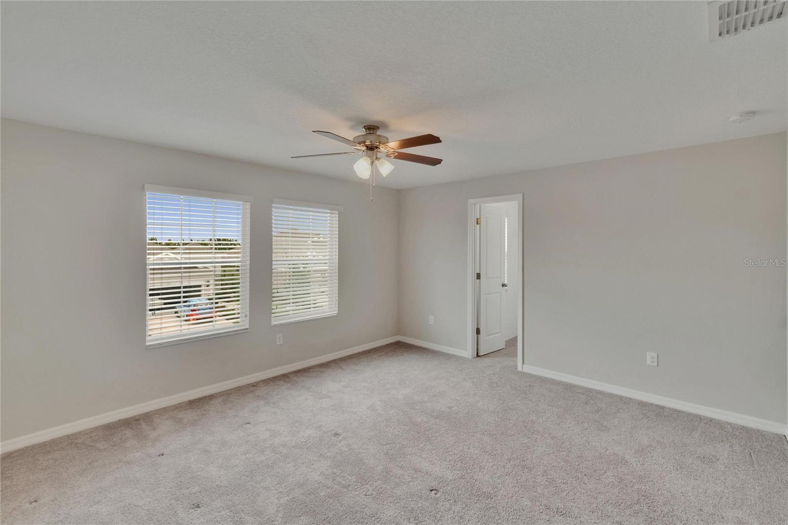 Image 23 of 41 For 7325 Parkshore Drive