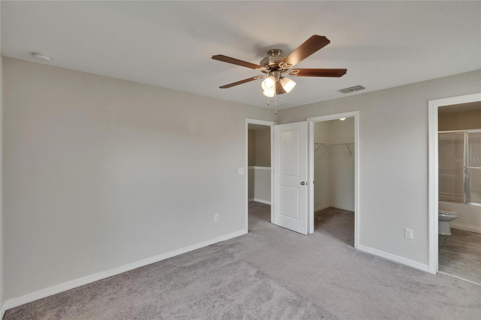 Image 31 of 41 For 7325 Parkshore Drive