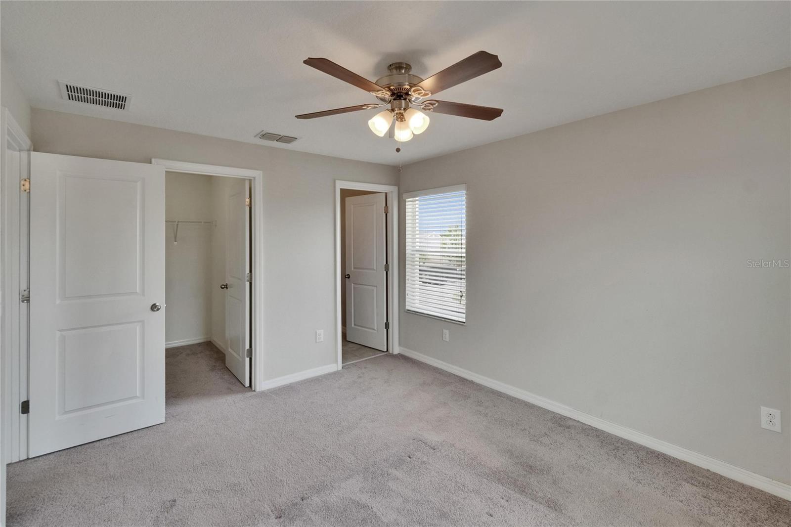 Image 32 of 41 For 7325 Parkshore Drive