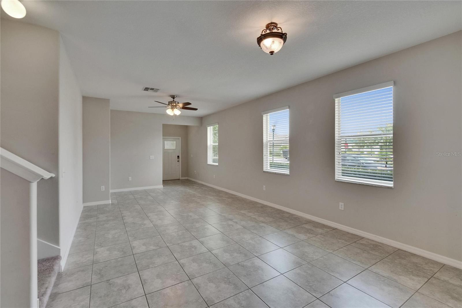 Image 9 of 41 For 7325 Parkshore Drive