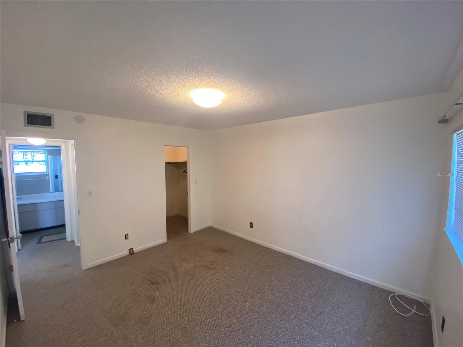 Image 9 of 19 For 8303 Bardmoor Boulevard 104