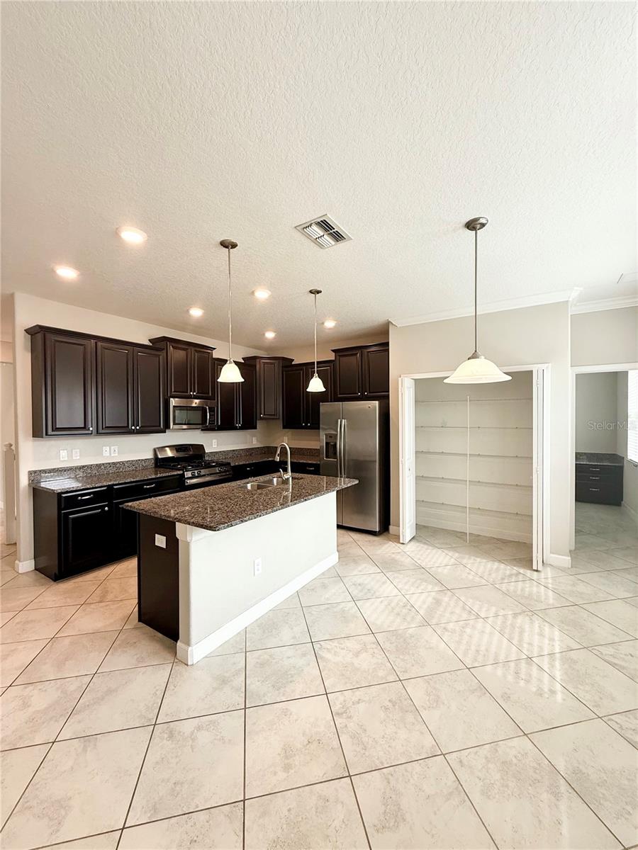 Image 7 of 25 For 3192 Calvano Drive